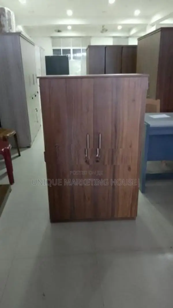 Modern 4 Ft Melamine Half Cupboards