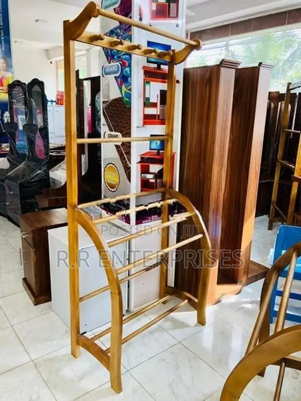 New Wooden Cloth Hanging Rack .