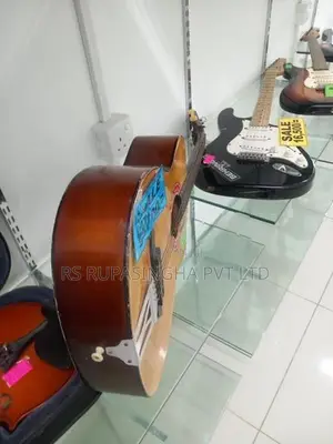 Samick Box Guitar