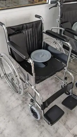 Commode Wheel Chair Foldable කොමඩ් රෝද පුටුව