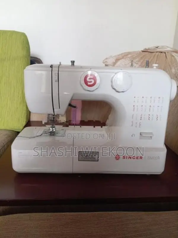 Singer Sewing Machine