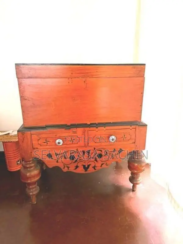 Pettagama (Satin) Antique