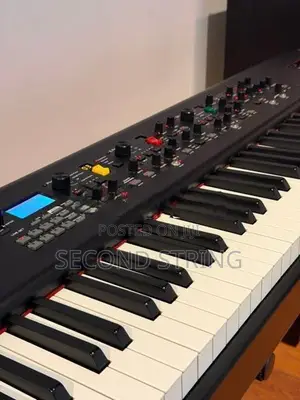Yamaha CP88 88-Key Weighted Hammer Action Stage Piano with Sustain Ped