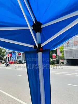 Folding Canopy hut