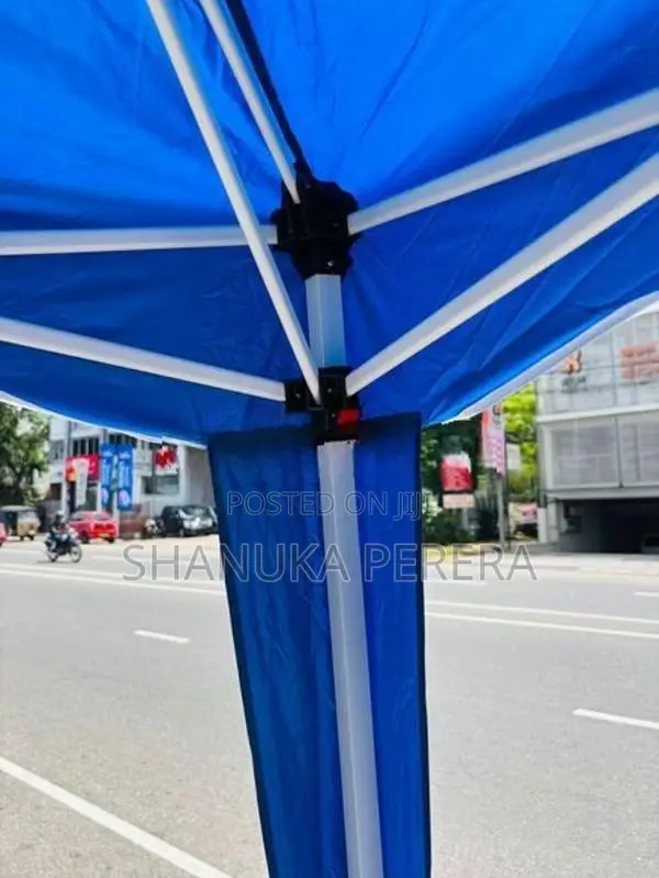 Folding Canopy hut