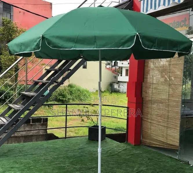 6 Feet Garden Beach Umbrella