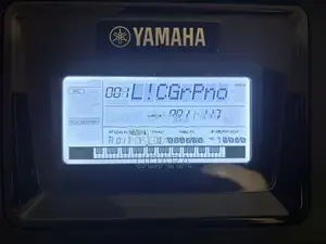 Yamaha PSR E473