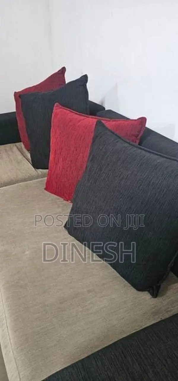 L-Sofa with Coffee Table