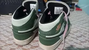 Casual Shoes