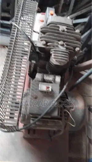 GIS Air Compressor 200L