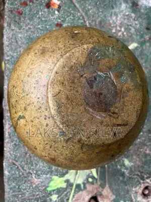 Antique Piththala Pot