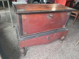Antique pettagama