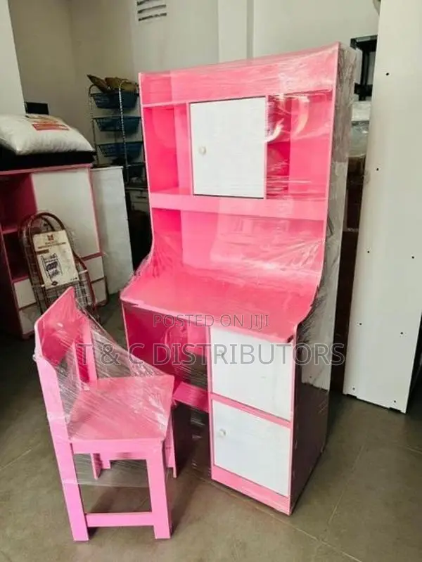 KIDS desk & chairs✌👌