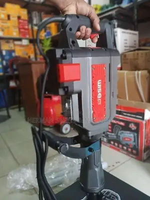 WISEUP 1500W Electric Demolition Breaker – HERMAN PT 0552