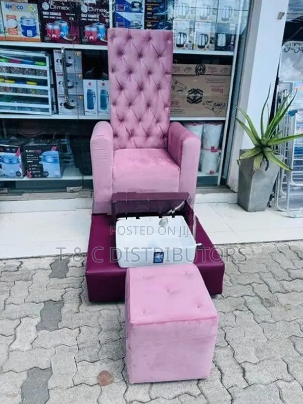 Pedicure cheirs