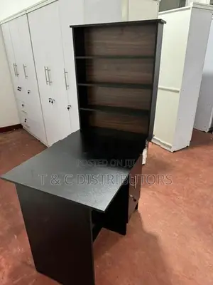 manicure tables