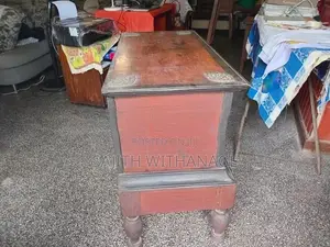 Antique pettagama