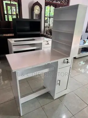 manicure tables