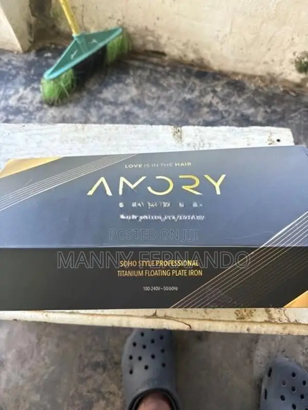 Amory London Hair Straightener
