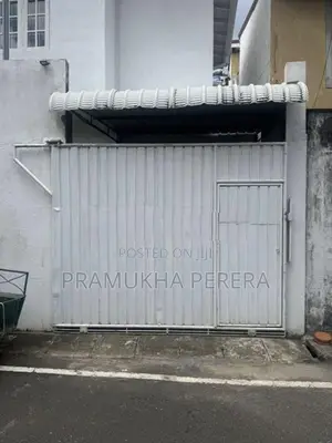 Sliding Gate