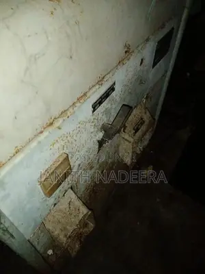 වි මෝලක්