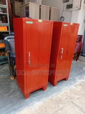 4×1.5 Ft Steel Half Cupboards One Door