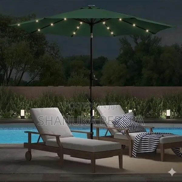 10 Feet Garden Beach Umbrella with solar light (EU-6)