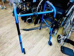 Walker With Wheel
