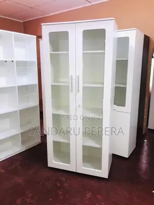 White Display Cupboard (018)