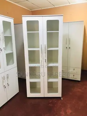 White Display Cupboard (018)