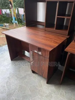 Modern 4x2 Table