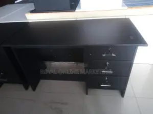 Office Table (Q-23)