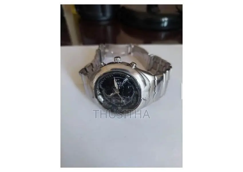 Authentic Seiko Chronograph V6 Watch