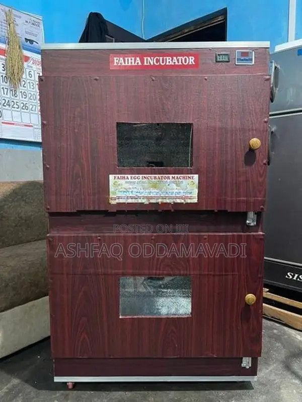 Incubator Machine
