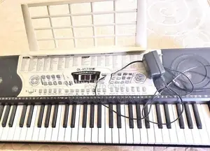 Olan Multifunctional Electronic Keyboard
