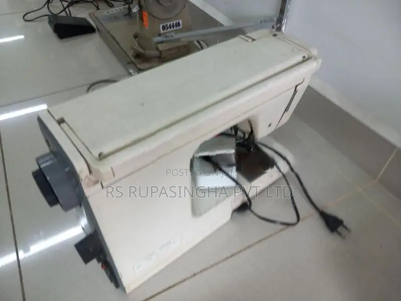 Toyota Portable Sewing Machine