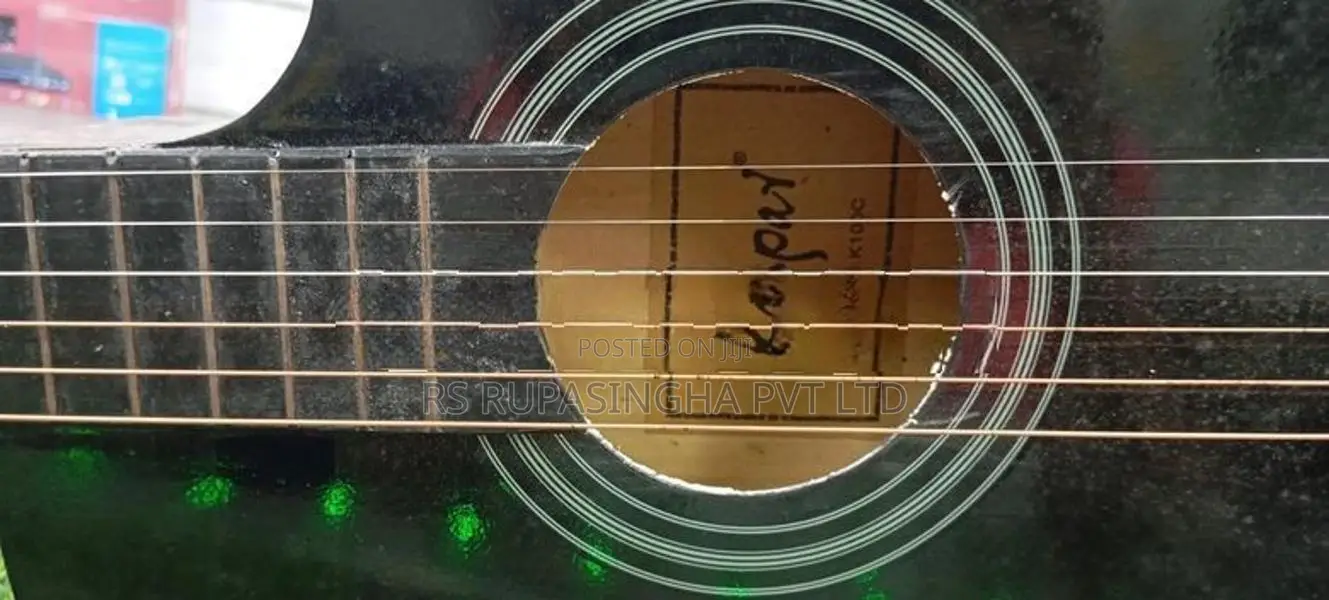 Kespay Box Guitar