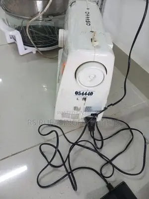 Singer Portable Sewing Machine