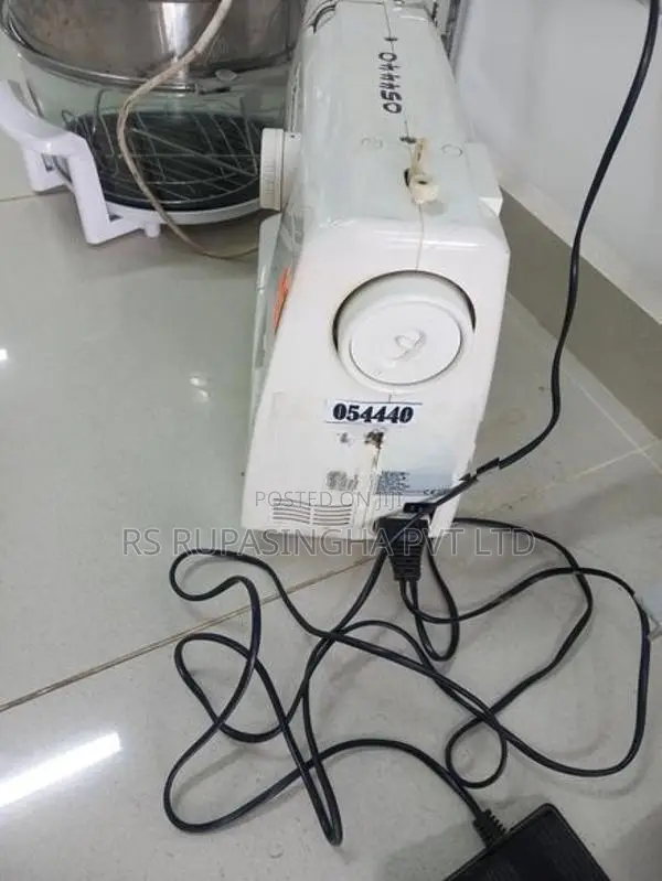 Singer Portable Sewing Machine