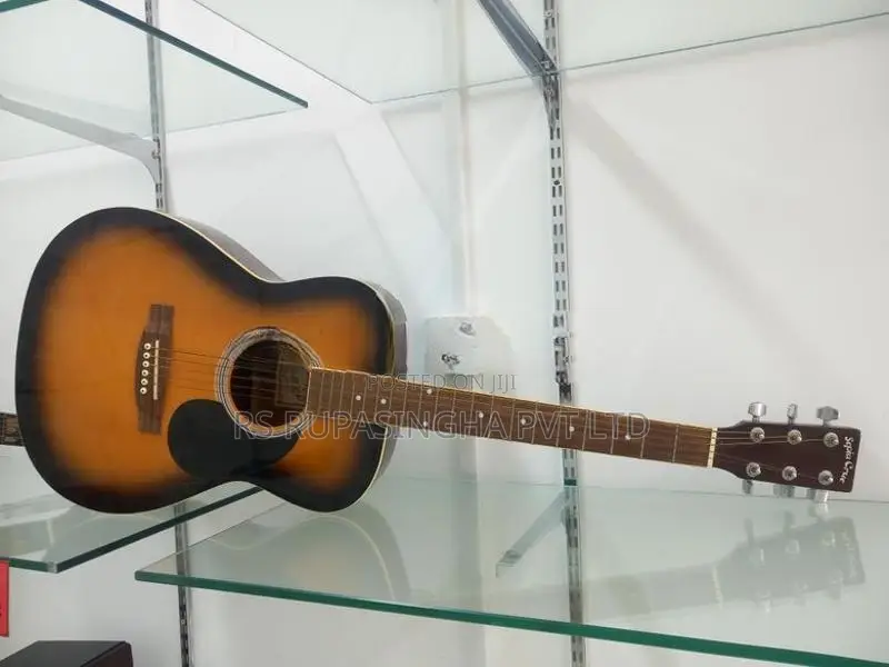 Sepia Crue Box Guitar