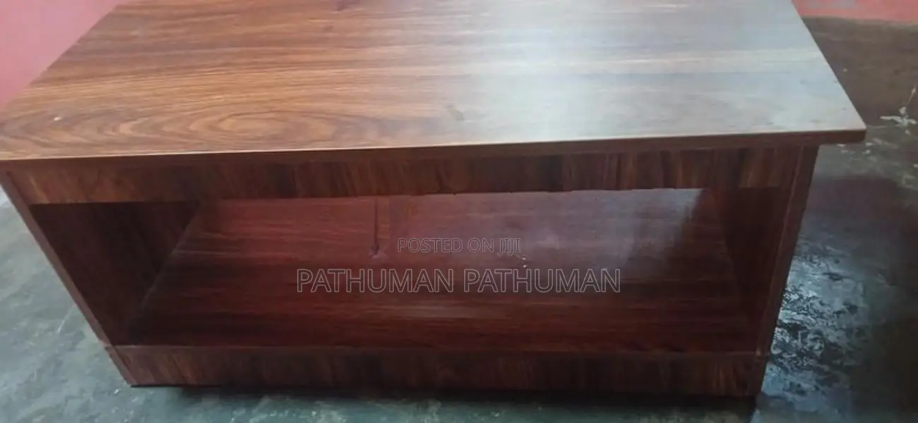 அலங்கார மேசை