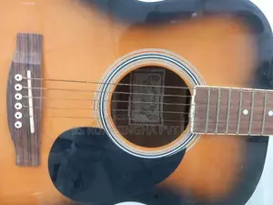 Sepia Crue Box Guitar