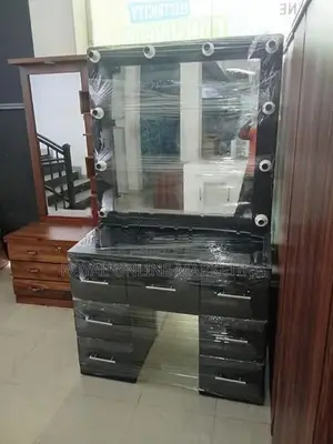 Dressing Table (D-24)
