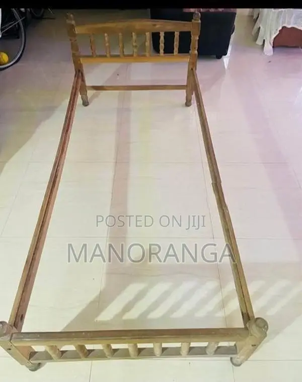 6×5 තේක්ක ඇද සමග Aprico Spring Mattress