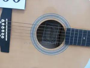 Box Guitar