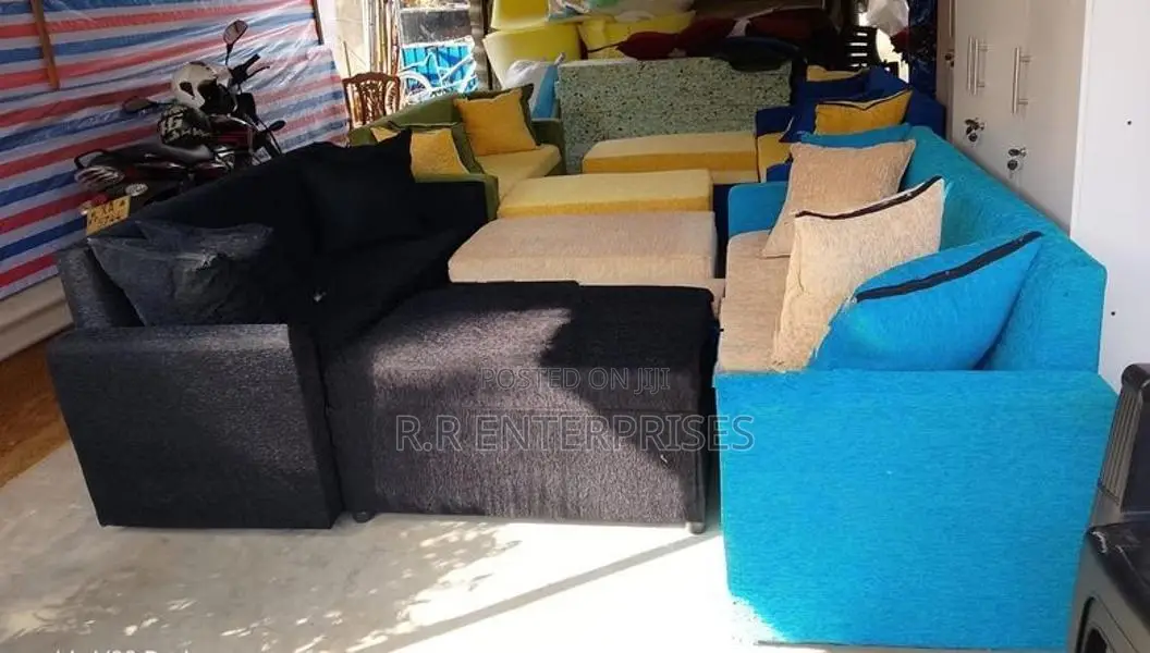 New Modern Colour Fabric Sofa Set with Stool