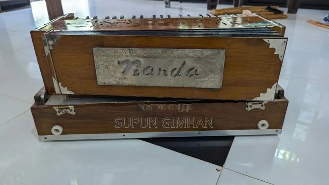 Indian Harmonium (Brand - Nanda) – Fully Working