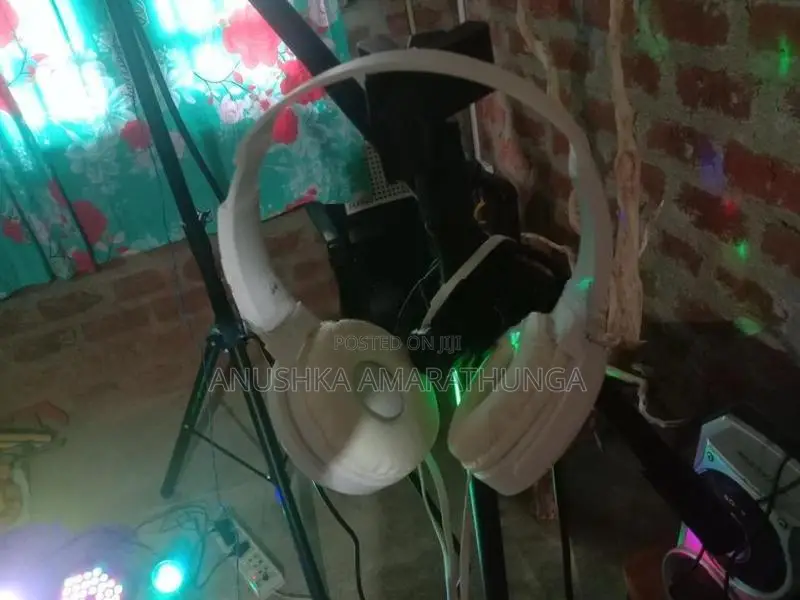 Full DJ Sound Setup