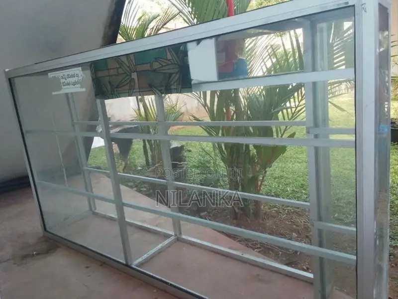Aluminum Showcase