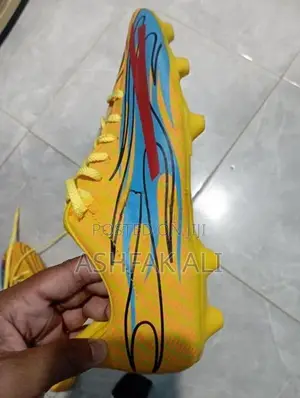 Football boot brand new